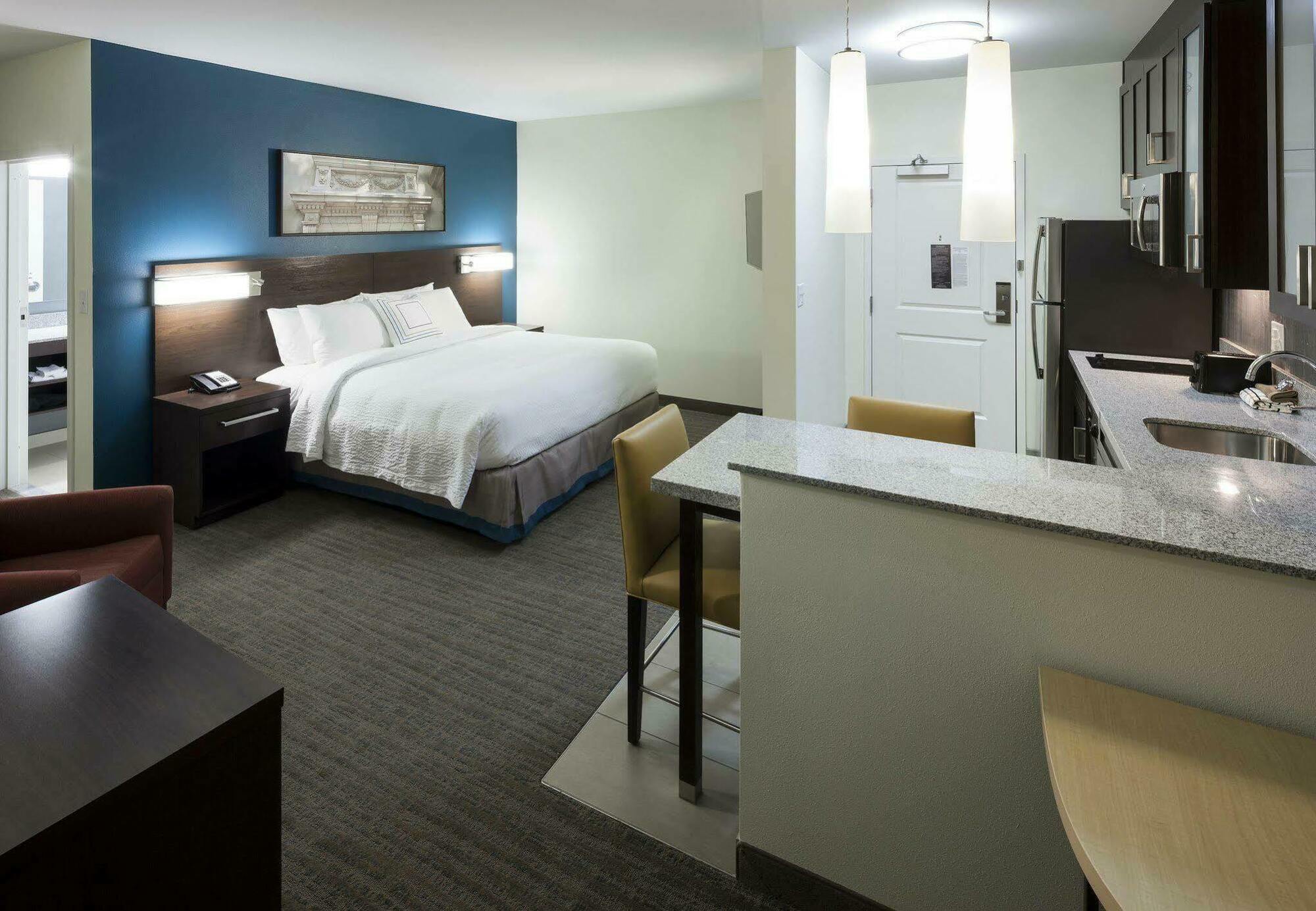 Residence Inn By Marriott Richmond Downtown Buitenkant foto